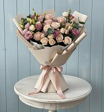 Букет цветов из:  Розы и Лизиантусы в Лебяжье Курганской области