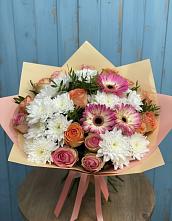 Букет цветов из:  Розы, Герберы и Хризантемы в Лебяжье Курганской области