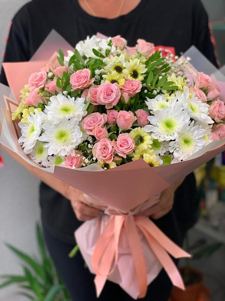 Букет цветов из: Розы и Хризантемы в Лебяжье Курганской области