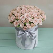 Цветочная композиция из Розы в шляпной коробке в Лебяжье Курганской области