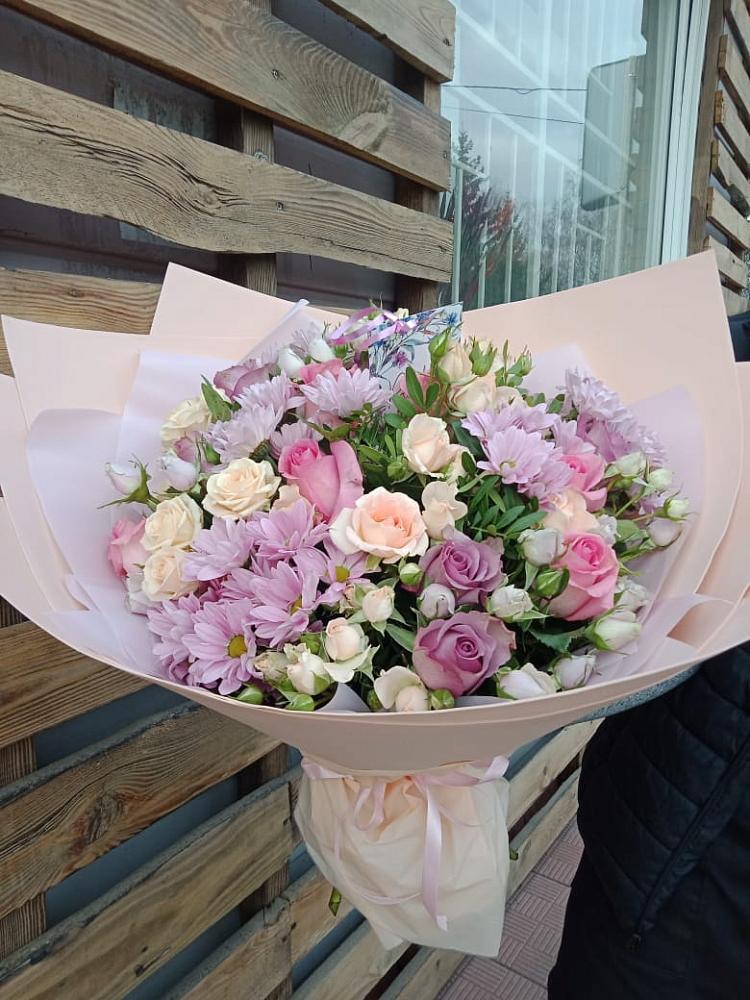 Букет цветов из: Розы и Хризантемы в Лебяжье Курганской области