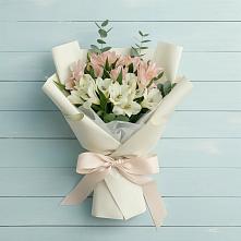 Букет цветов из:  Альстромерии в Лебяжье Курганской области