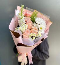 Букет цветов из:  Хризантемы и Розы в Лебяжье Курганской области