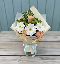 Букет цветов из:  Герберы, Розы и Хризантемы в Лебяжье Курганской области
