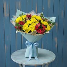 Букет цветов из:  Альстромерии и Хризантемы в Лебяжье Курганской области