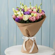 Букет цветов из:  Лизиантусы в Лебяжье Курганской области