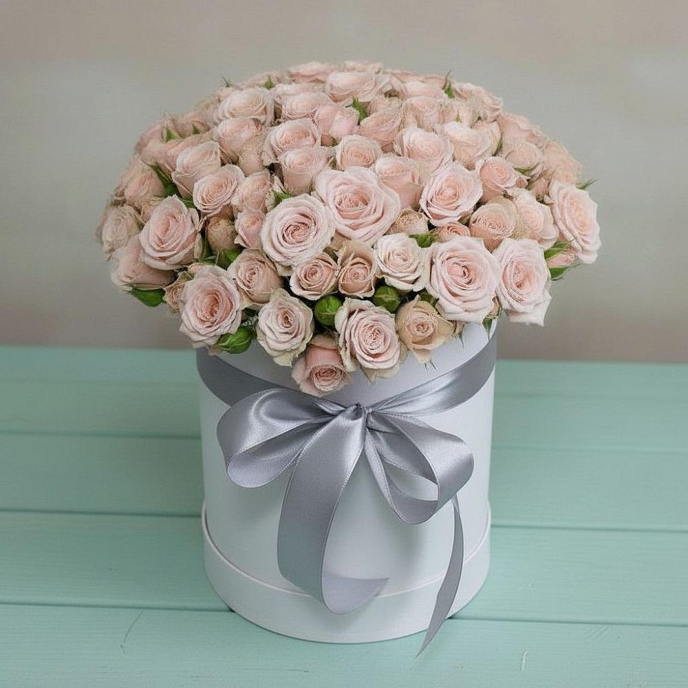 Цветочная композиция из Розы в шляпной коробке в Лебяжье Курганской области